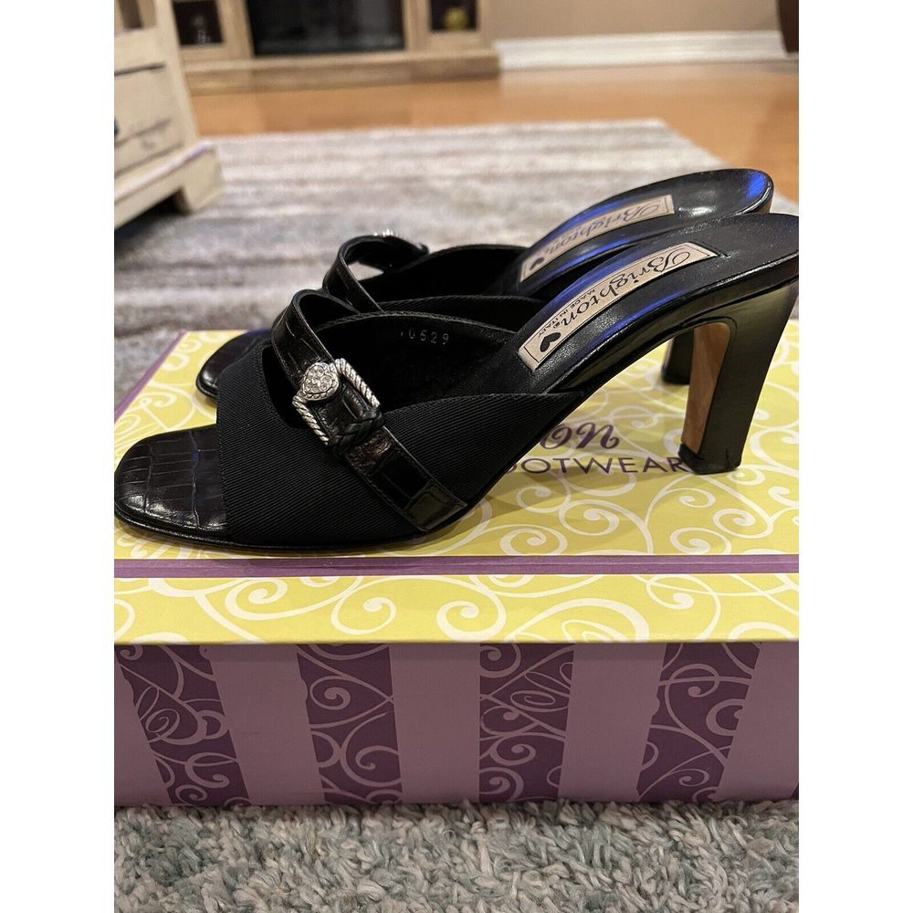 Brighton Women's Renee Heels Size 6.5 Black Silver Leather Heart Buckle EUC